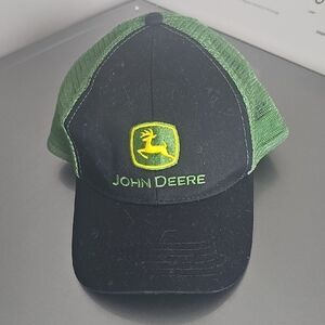 John Deere Green and Black Adjustable Baseball / TRUCKER Hat